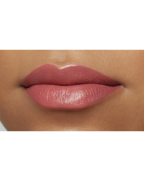 Photo of a deep skin tone model  wearing "LIPSTICK MATTE" in High Achieve on the lips.