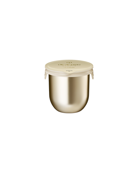 Photo: "LA CR&Egrave;ME" refill housed in a dedicated cartridge with an inner lid.SIZE：50ml refill