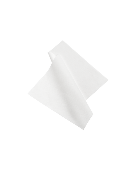 Photo of a pure white cleansing towelette with a soft and smooth texture, giving a clean and gentle impression.