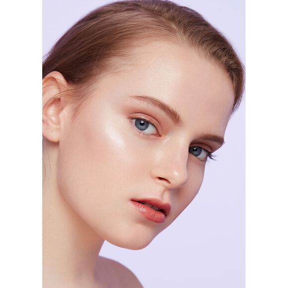 LUMINIZING FACE ENHANCER │ 亮膚光映粉