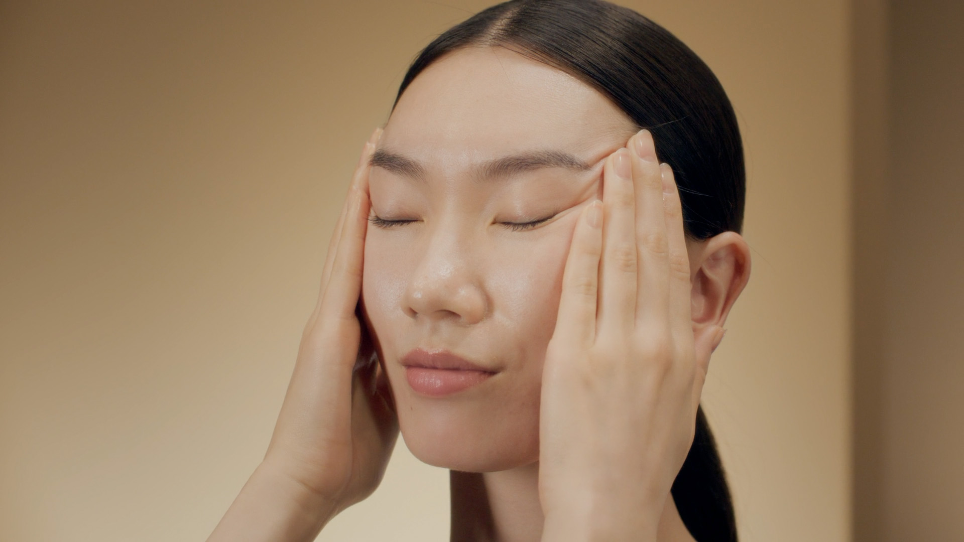 Photo of facial exercise, step 3